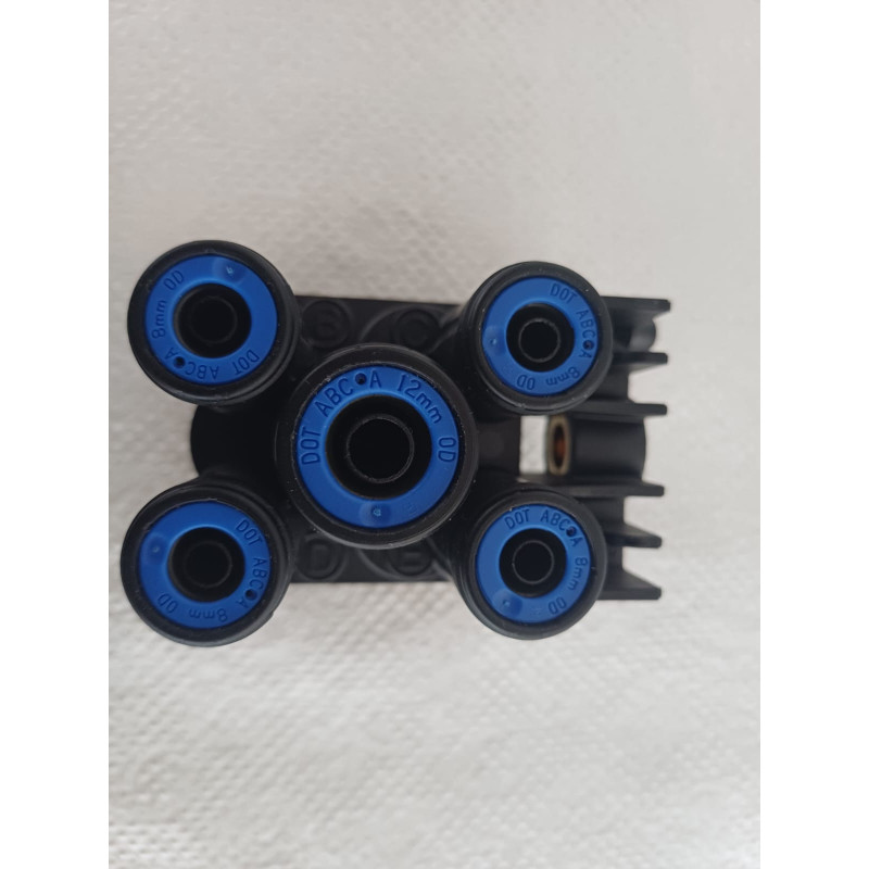 SCHMITZ Dağıtıcı Blok Port A 12x1,5 SCS/FP25-1357399